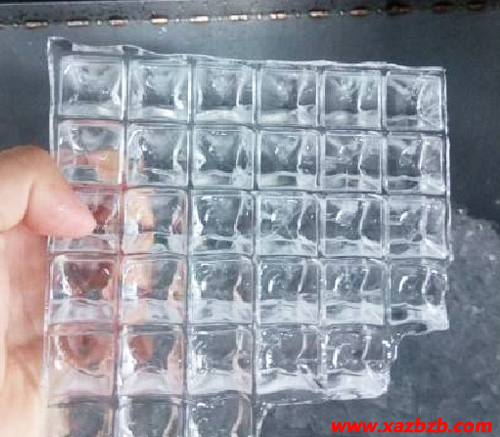 西安麻豆电影网在线观看冰块.jpg